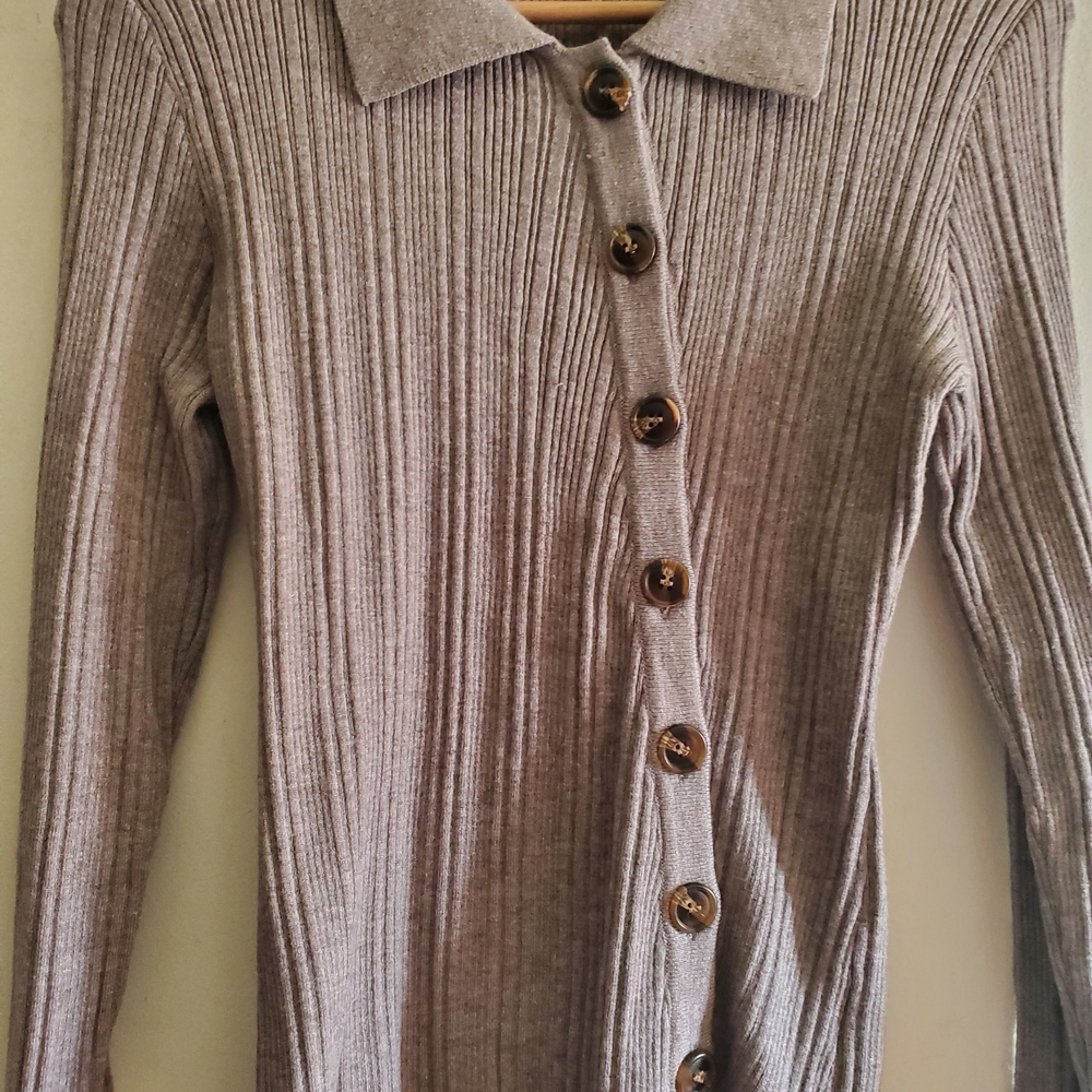 Rihoas Ribbed Cardigan Size Small. - Picture 3 of 9